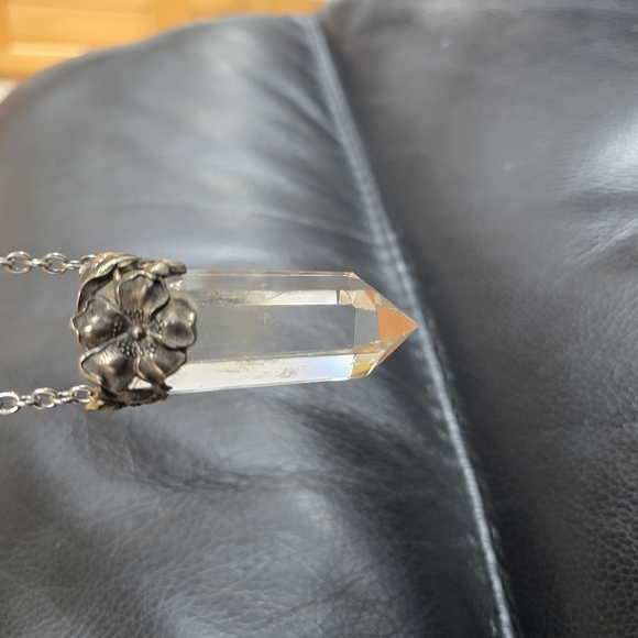 Rare! First Release! Evil Pawn Jewelry OG Floral Wrap Quartz Point Necklace - Picture 4 of 8